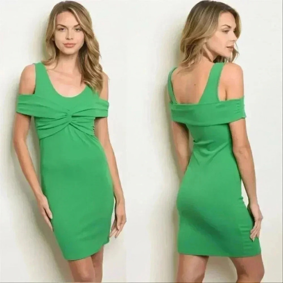 GREEN BODYCON DRESS. - Picture 1 of 3